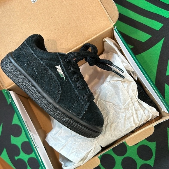 Puma Suede Classic Black Mono silver Infant Children’s Size 5C US new in box - Picture 1 of 9